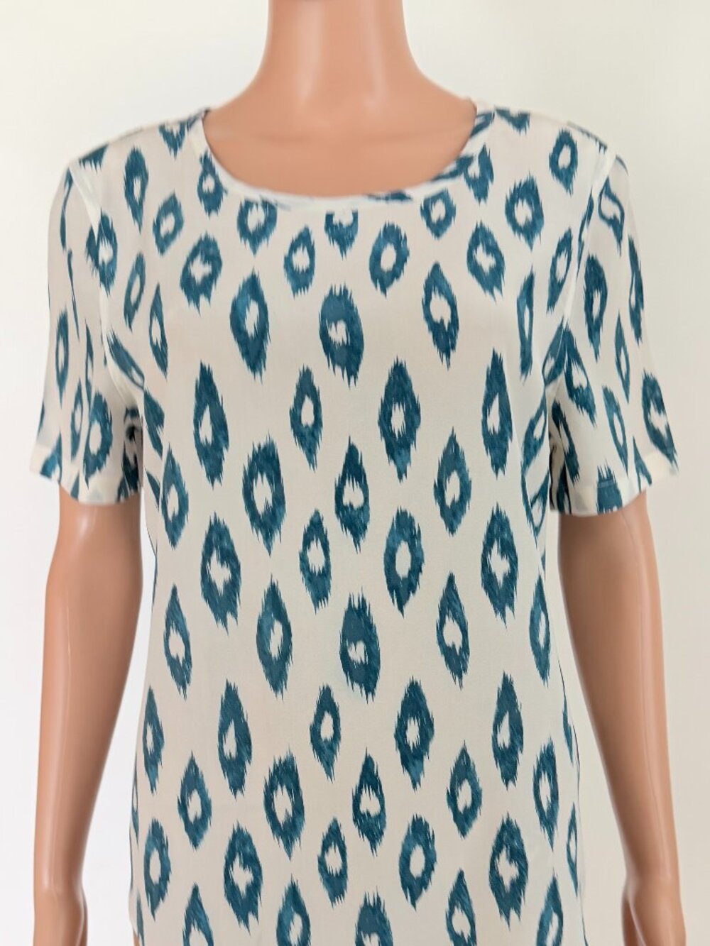 Equipment Womens Riley kat Print Silk Blouse Short Sleeve Blue White Size S/P